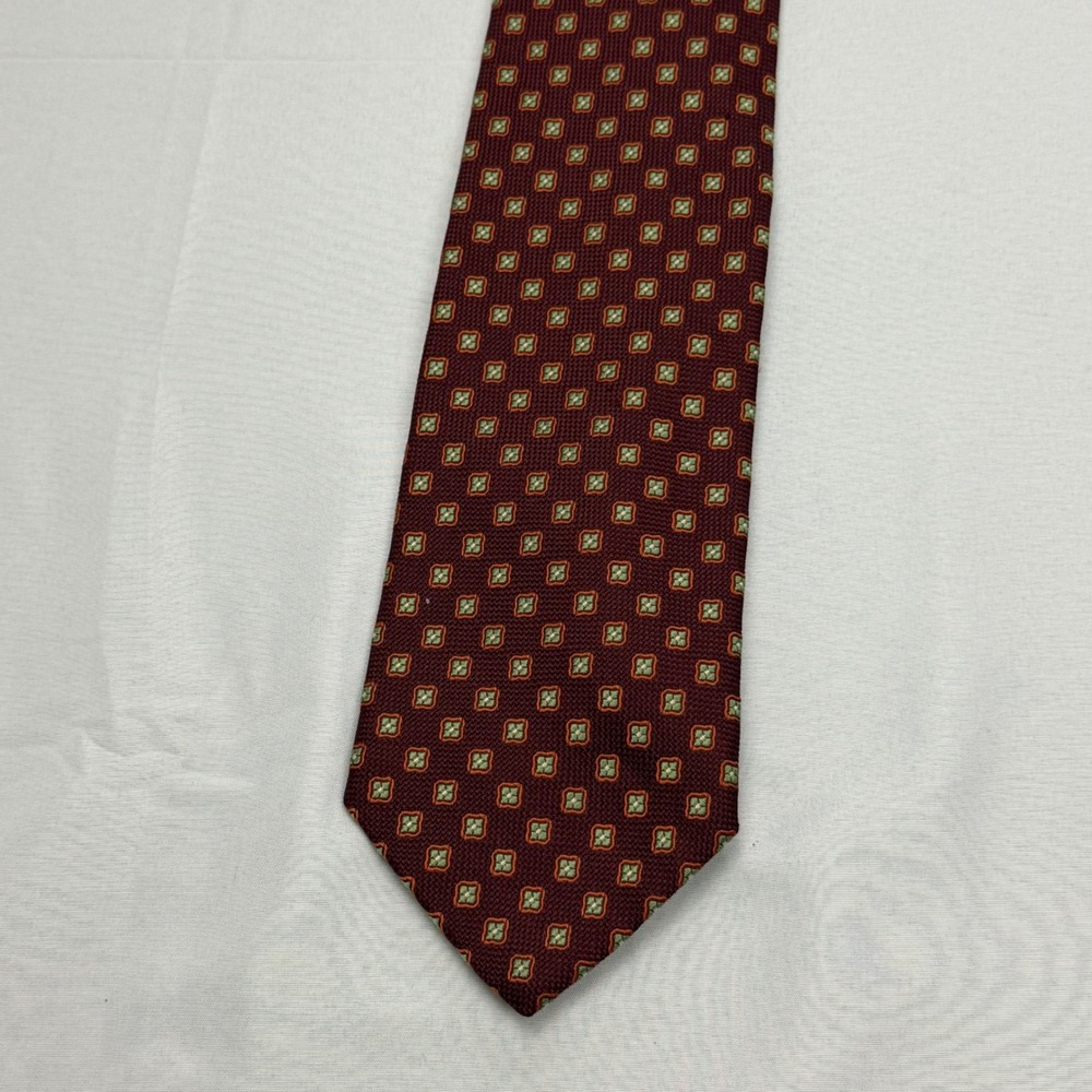Brooks Brothers Tie 61" x 3.75" Burgandy Red Silk Geometric Medallion Italy USA